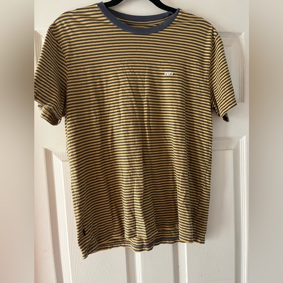 Obey ASOS Apex Striped‎ Tee with Small Logo in Yellow - Picture 7 of 13